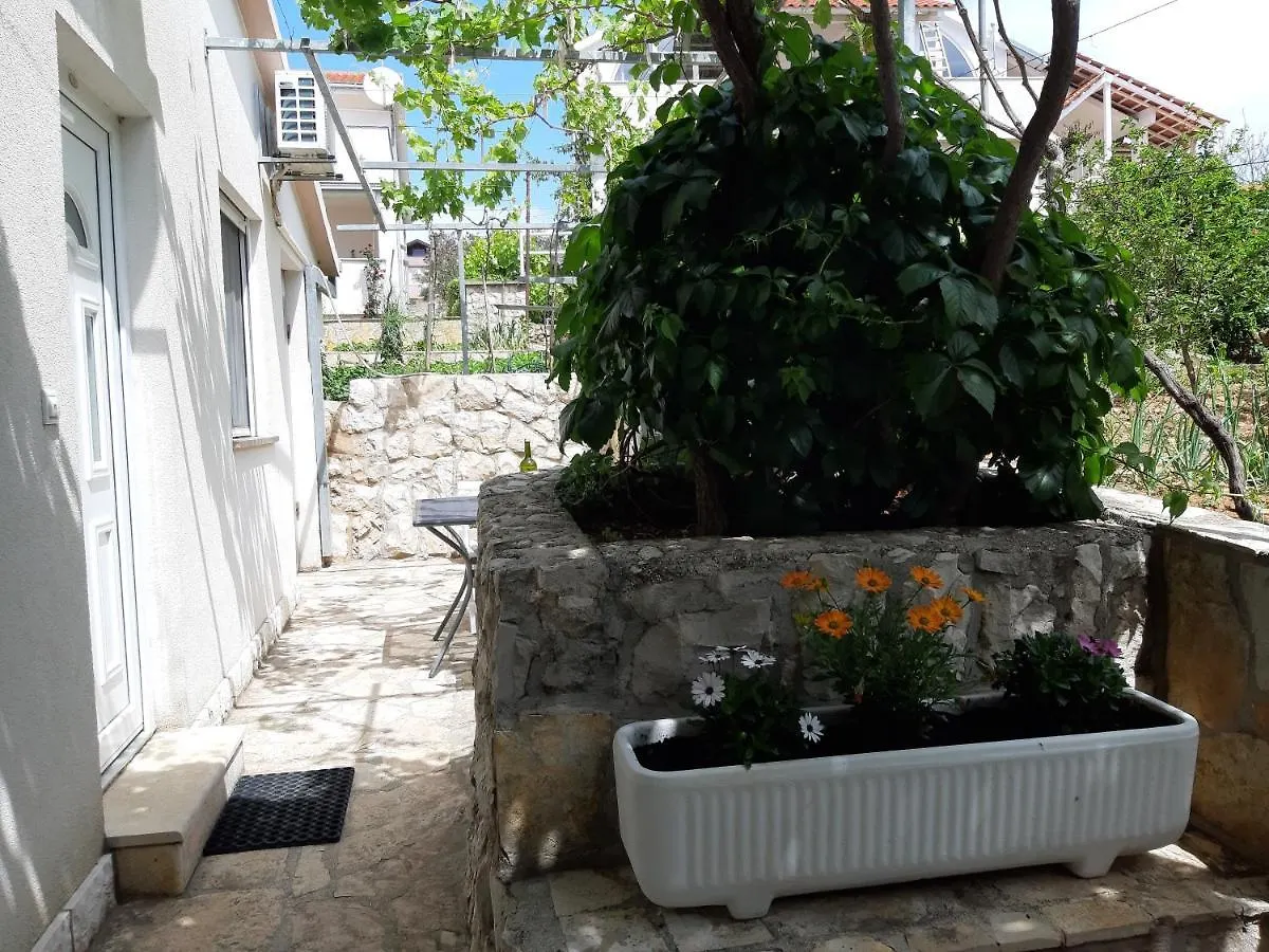 Apartment Villa Kovacevic Trogir Croatia