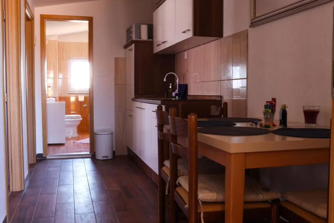 Villa Kovacevic Trogir 0*,